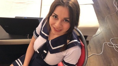 18 летние девушки